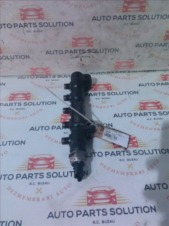 Rampa injectoare MAZDA 3 1.6 TDCI an fabr. 2008