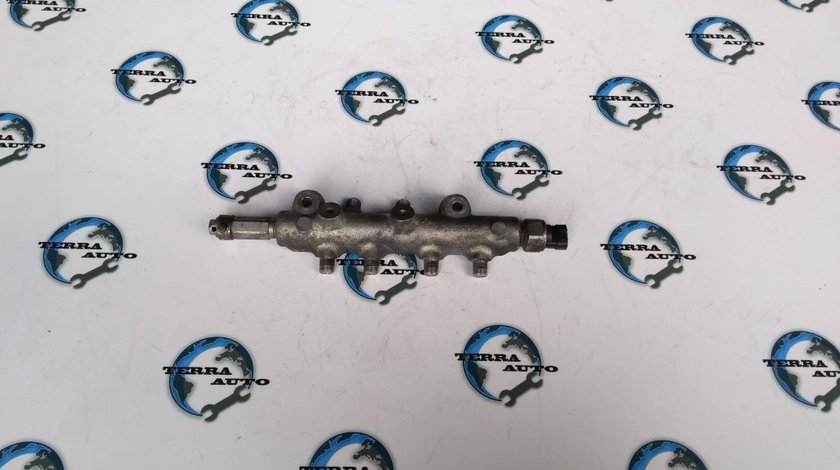 Rampa injectoare Mazda 6 2.0 DI cod motor RF5C