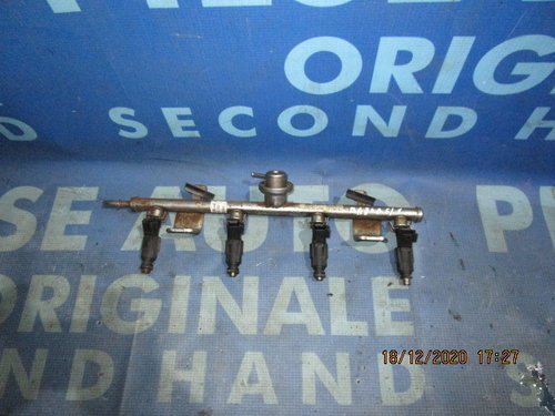 Rampa injectoare Mazda 6 2.0i 2003;  021210A