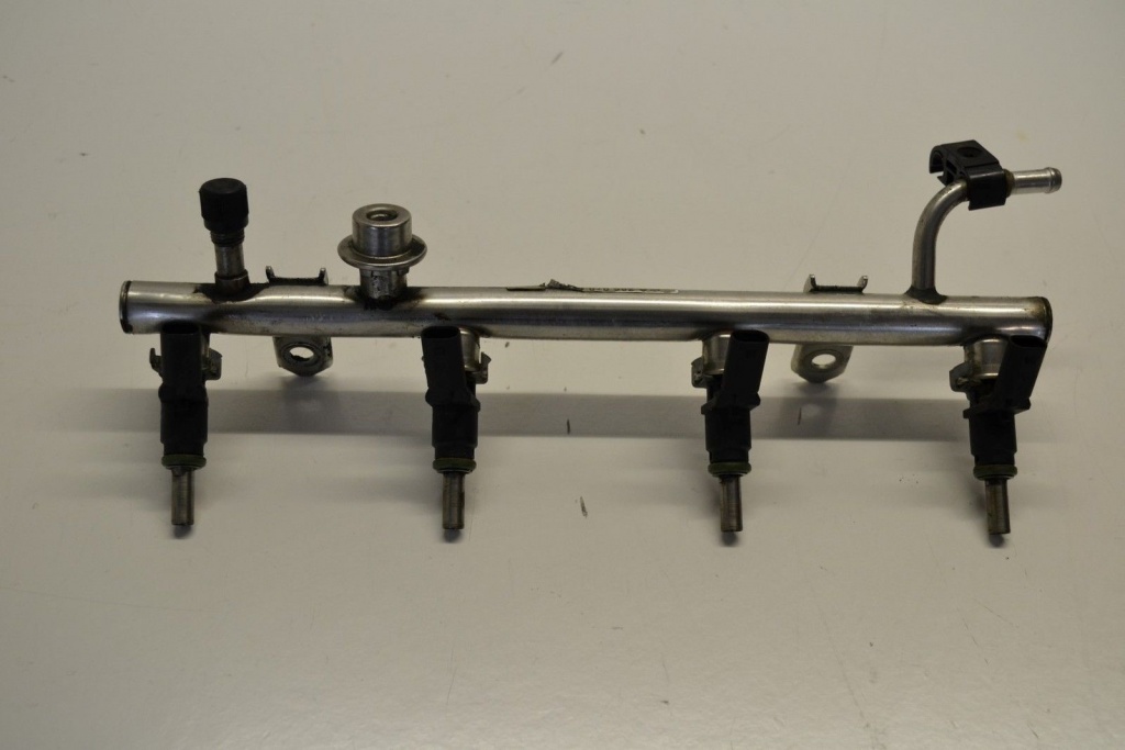 Rampa injectoare Mercedes A150 W169
