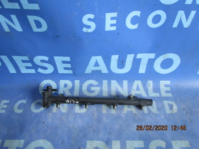Rampa injectoare Mercedes C200 W203 2.2cdi; A6110700095