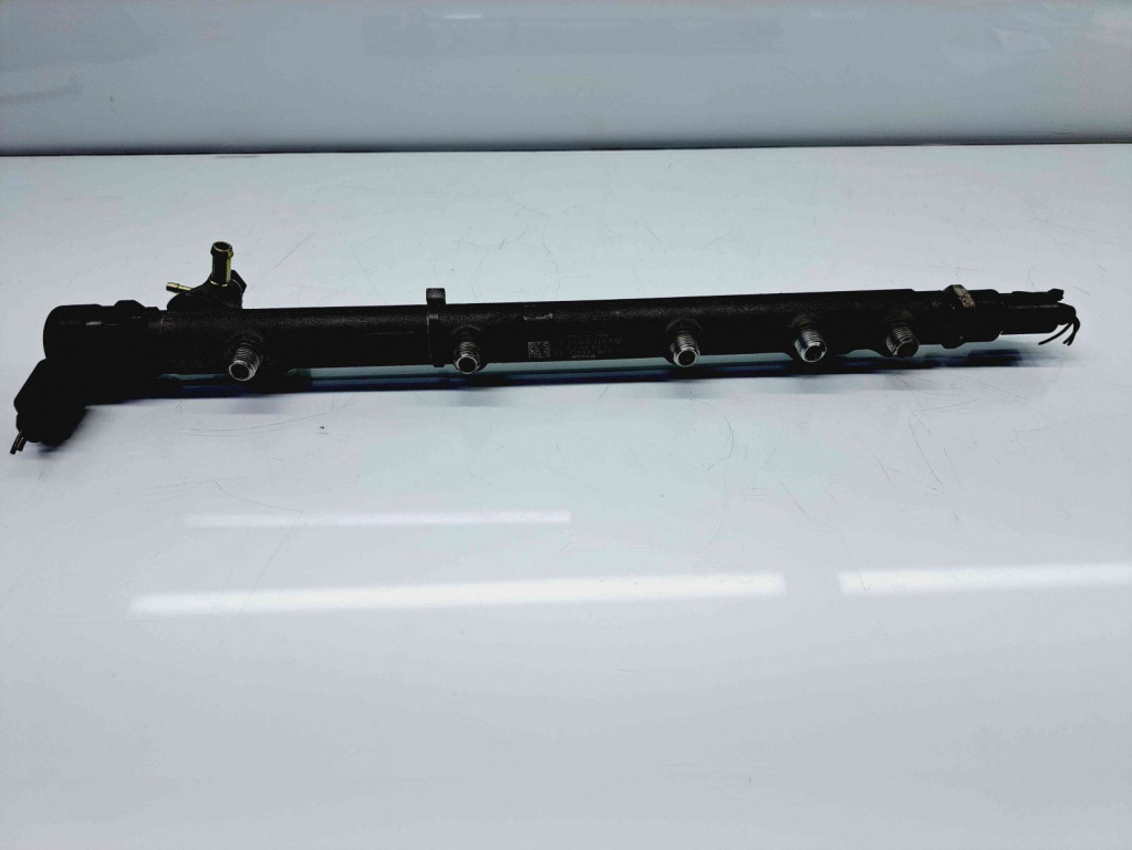 Rampa injectoare Mercedes Clasa C (W203) [Fabr 1993-2000] A6110700395 0445214038 2.2 OM646.963