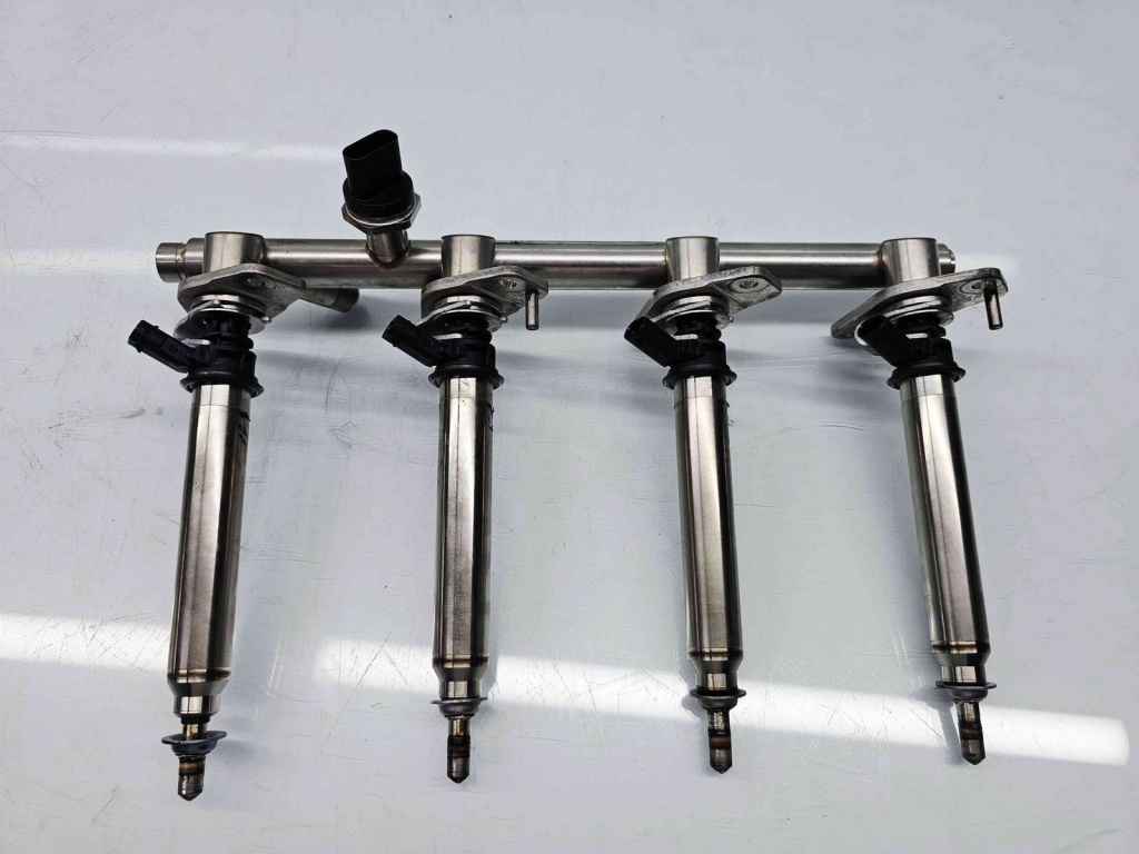Rampa injectoare Mercedes Clasa C (W205) [Fabr 2014-prezent] A27407804 2.0 Hibr 274920 210KW / 286CP