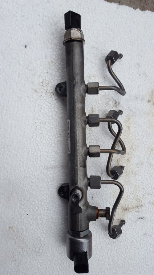 Rampa Injectoare Mercedes Euro 5 Delphi 2.2 CDI OM 651 A6510700495