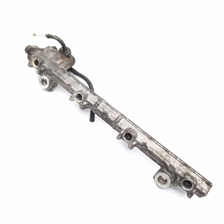 Rampa Injectoare Mitsubishi OUTLANDER 1 (CUW) 2001 - 2006 Benzina
