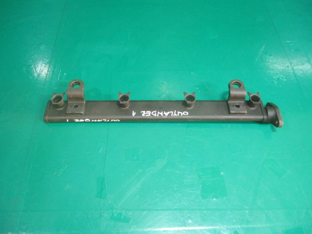 RAMPA INJECTOARE MITSUBISHI OUTLANDER I 2.4 BENZINA 4X4 FAB. 2001 - 2006 ⭐⭐⭐⭐⭐