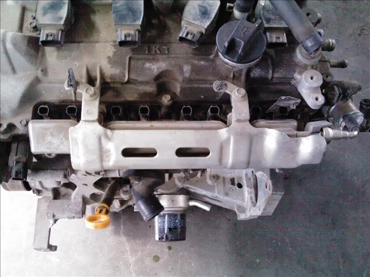 Rampa injectoare NISSAN JUKE 1.6B an fabr. 2014