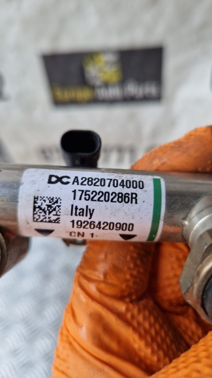 Rampa injectoare Nissan Qashqai 1.3 benzina 103 Kw / 140 Cp cod 175220286R