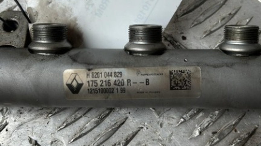Rampa injectoare Nissan X-trail 1.6 DCI R9M an 2012 cod piesa 175216420R