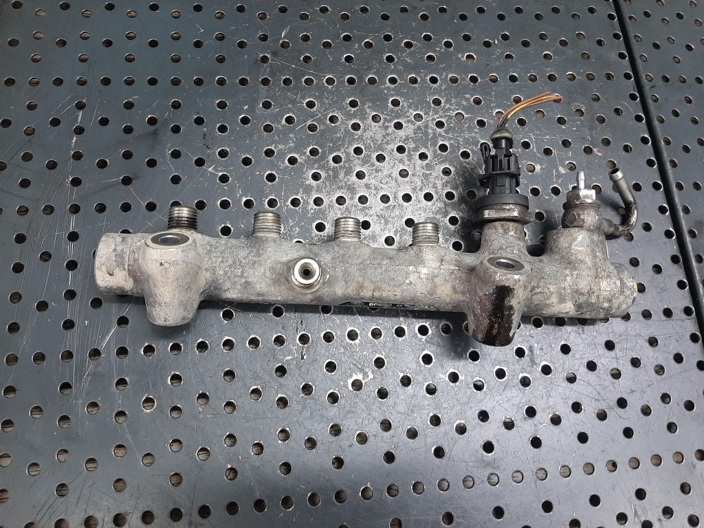 Rampa injectoare opel astra h 1.7 cdti z17dth 0445214094