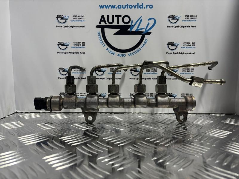 Rampa injectoare Opel Astra H 2004-2007 1.9 CDTI Z19DT; Z19DTL 0445214190
