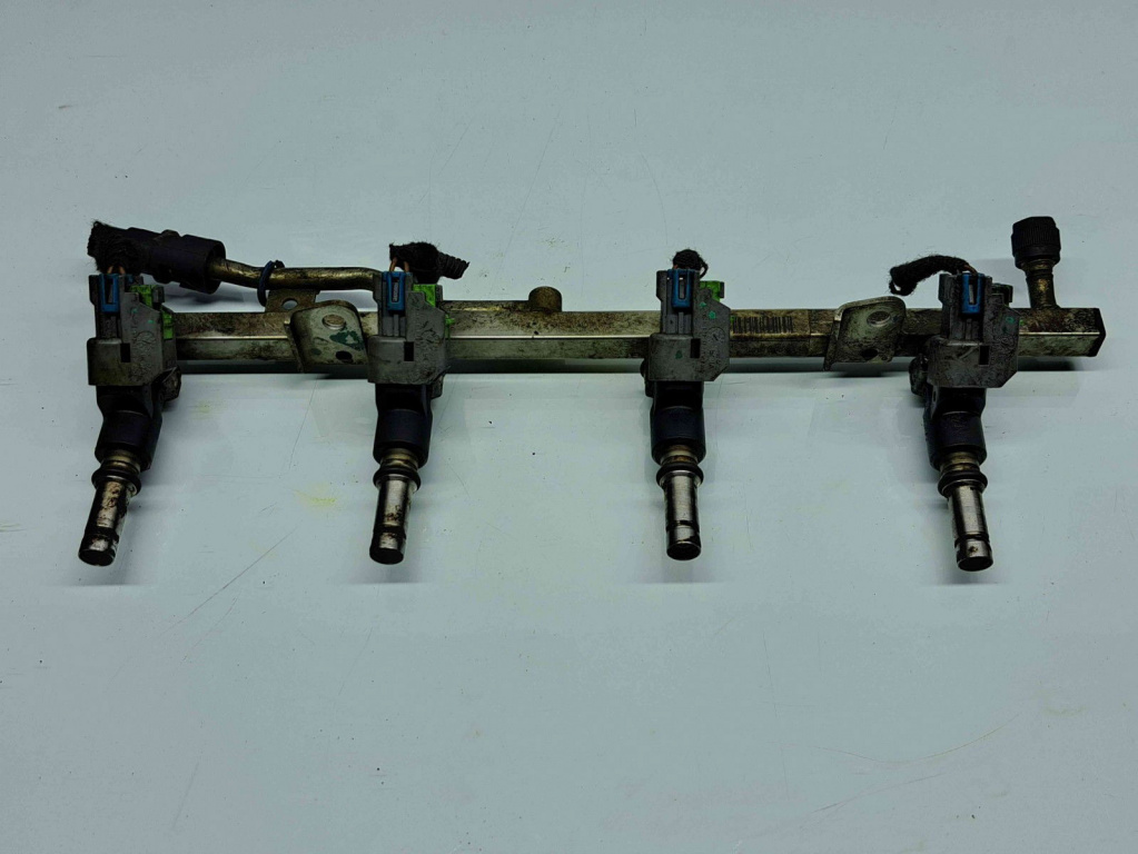 Rampa injectoare Opel Astra J [Fabr 2009-2015] 55559375 1.6 Benz A16XER 1.6 Benz A16XER 77KW / 105CP