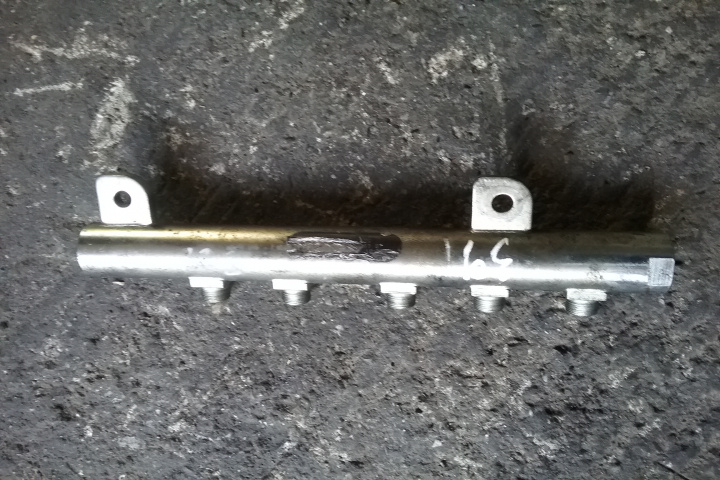 Rampa injectoare Opel Vectra C [facelift] [2005 - 2009] Liftback 5-usi 1.9 CDTi MT (120 hp) Cod culoare Z20R