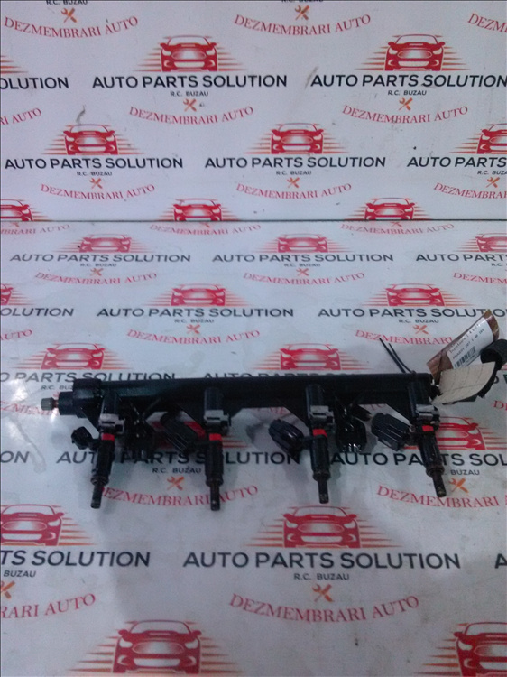 Rampa injectoare PEUGEOT 207 1.4B 16V