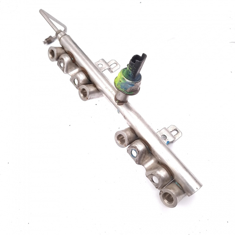 Rampa Injectoare Peugeot 207 2006-2014 1.6 16V Benzina V7568051, 190053711, 745310181, V75404398007, 6Ph2001