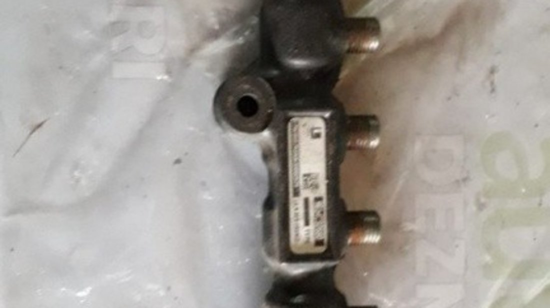 Rampa injectoare Peugeot 307 1.6HDI 9654592680