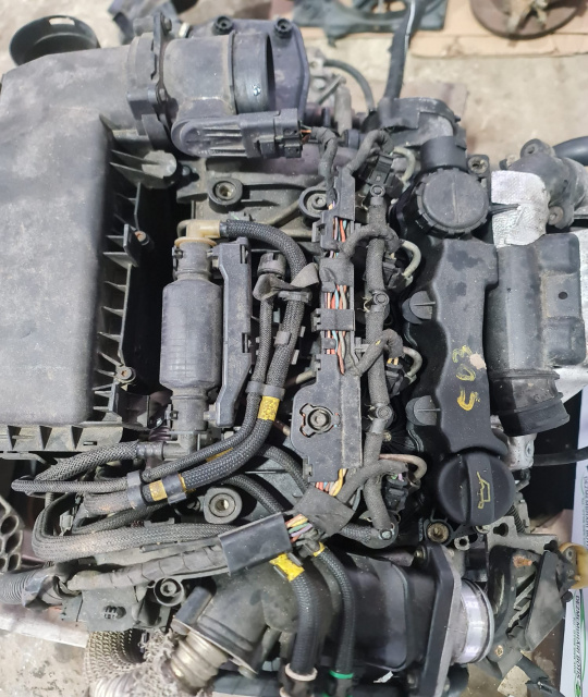 Rampa injectoare Peugeot 307 [facelift] [2005 - 2008] Hatchback 5-usi 1.6 HDi MT (110 hp)