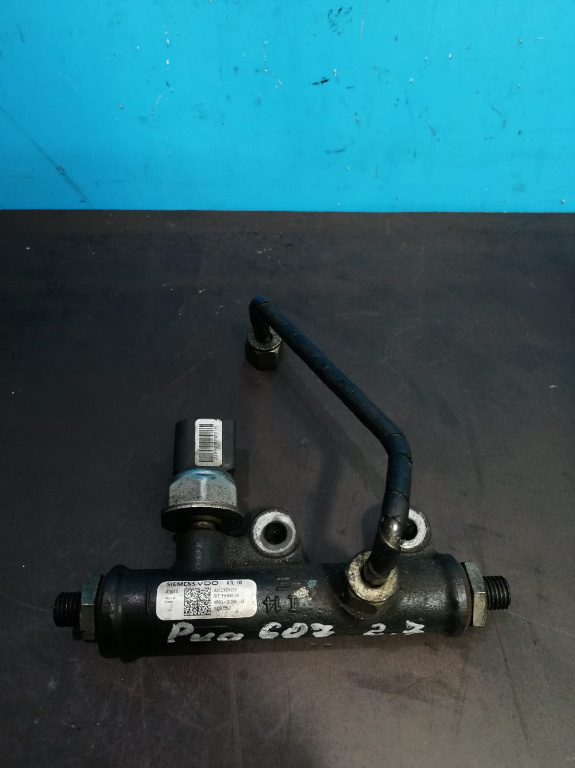Rampa injectoare Peugeot 607 2.7 HDI A2C20001297