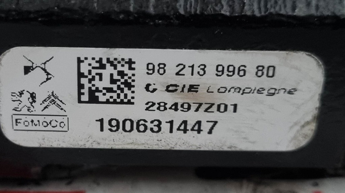 Rampa injectoare Peugeot Rifter MPV 1.5 BlueHDi 130cp cod piesa : 9821399680