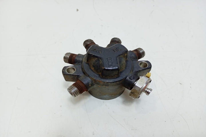 Rampa injectoare R9144Z020B Ford Focus [1998 - 2004]