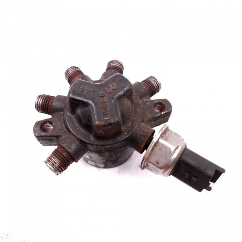 Rampa Injectoare Renault Clio 2 / Symbol 1 1998-2008 1.5 Dci Motorina 8200057345, 8200057232, R9144Z...