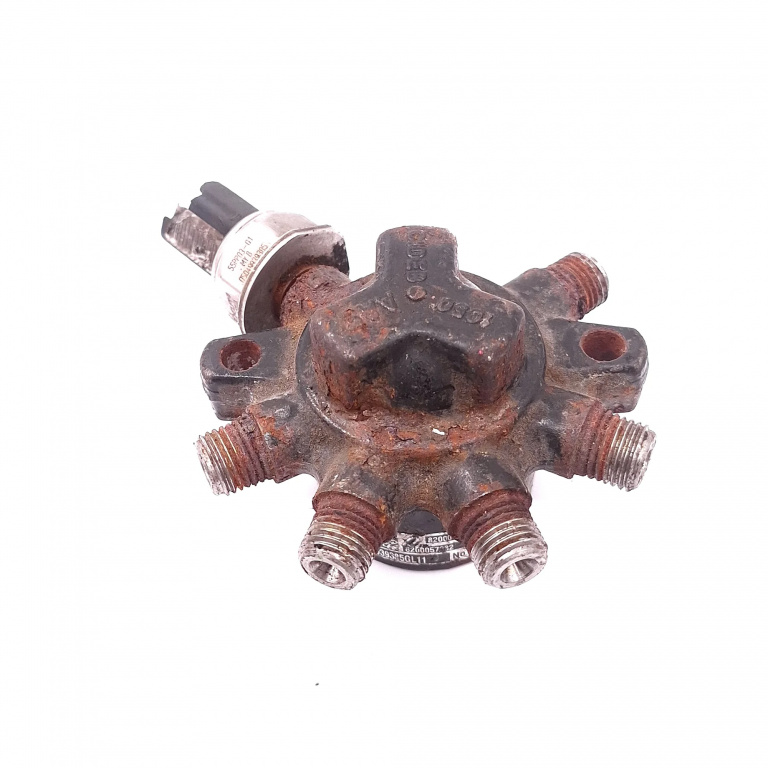 Rampa Injectoare Renault Clio 2 / Symbol 1 1998-2008 1.5 Dci Motorina 8200057345, 8200057232, R9144Z010D, 55Pp0301 Delphi