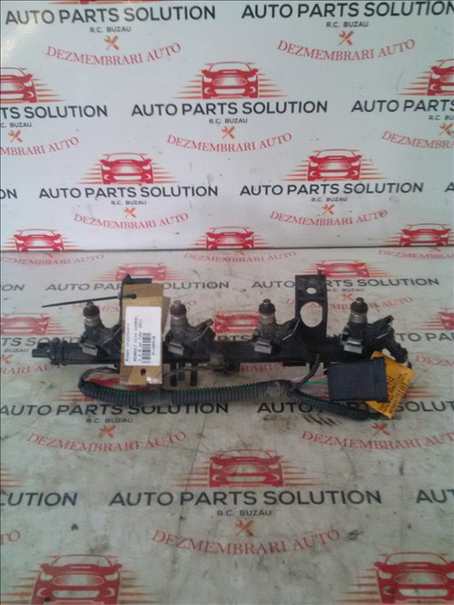 Rampa injectoare RENAULT CLIO SIMBOL 1.2 B an fabr 2011