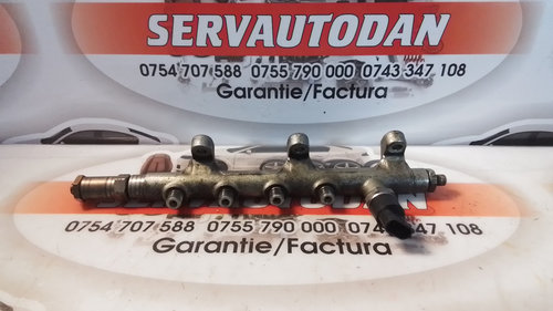Rampa injectoare Renault Laguna 2 (2002-2007) 1.9 Motorina 2004, 0445214025