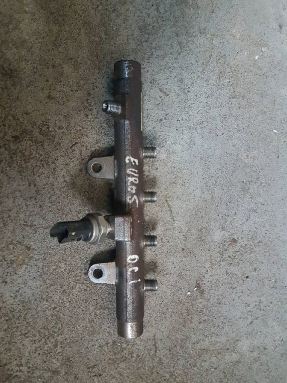 Rampa injectoare renault laguna 3 1.5 dci euro 5 cod 8200704217 a2c27000234