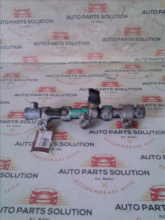 Rampa injectoare RENAULT MASTER 2.3 D an fabr. 2014