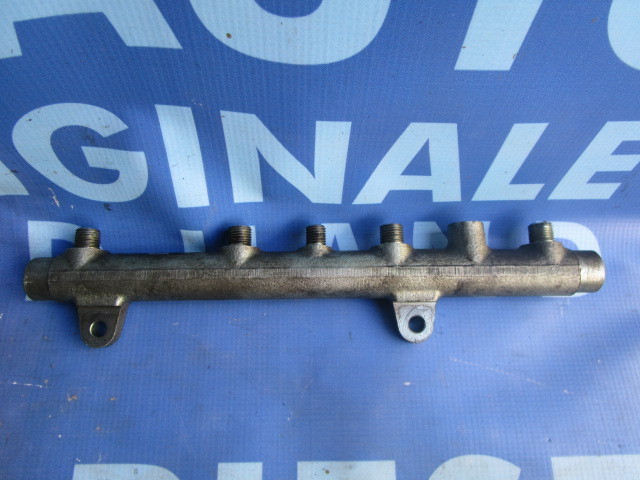 Rampa injectoare Renault Megane 1.9dci ; 7700111013