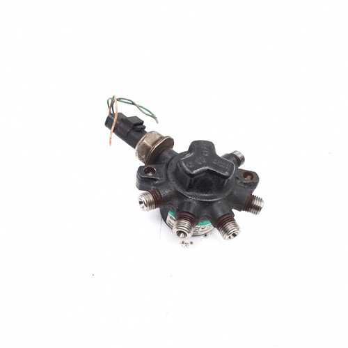 Rampa Injectoare Renault MEGANE 2 2002 - 2010 Motorina 8200584034, R9144Z070B, H8200334367, 82005840...