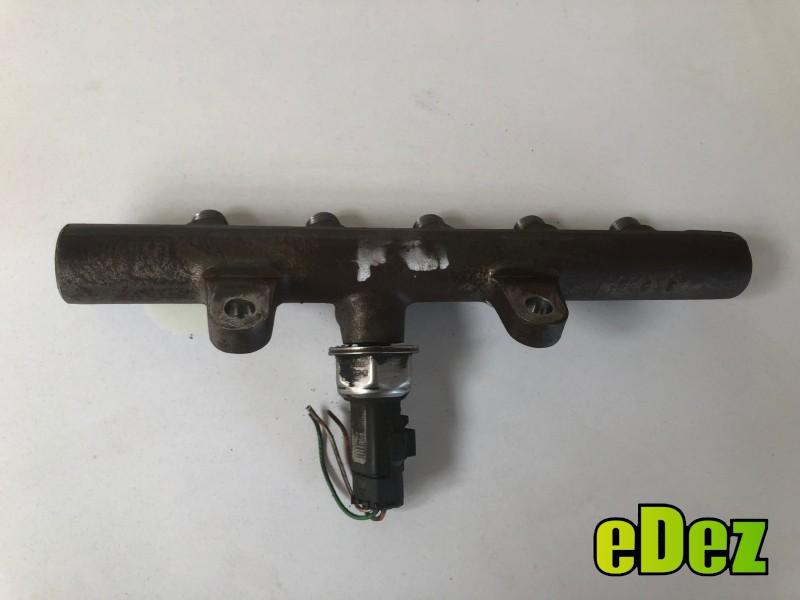 Rampa injectoare Renault Megane 2 facelift (2006-2008) 1.5 dci K9K (834) 8200701690