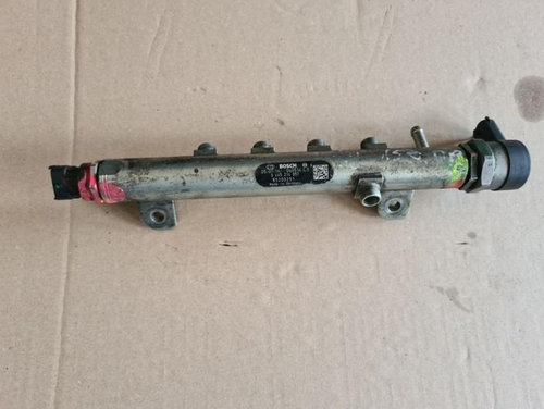 Rampa injectoare Saab 9-5 1997-2010 YS3E 1.9 CDTI 1910 cmc 150HP / 110kW ; 1.9 CDTI 16V (L48) 1910 c...
