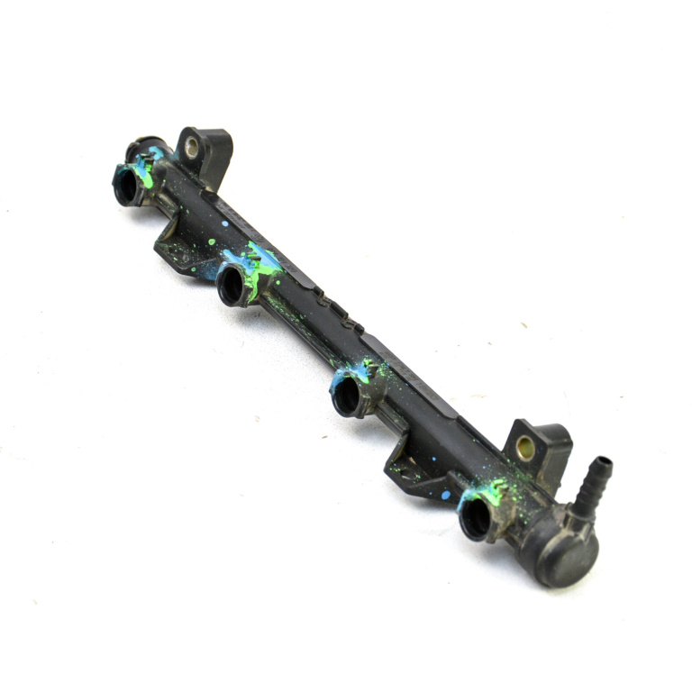Rampa Injectoare Seat Ibiza Mk4 (6L) 2002-2008 1.4 16V Benzina 036133319Ae, 036 133 319 Ae, 036 133 319, 036133319, 036133320, 0 36 133 320