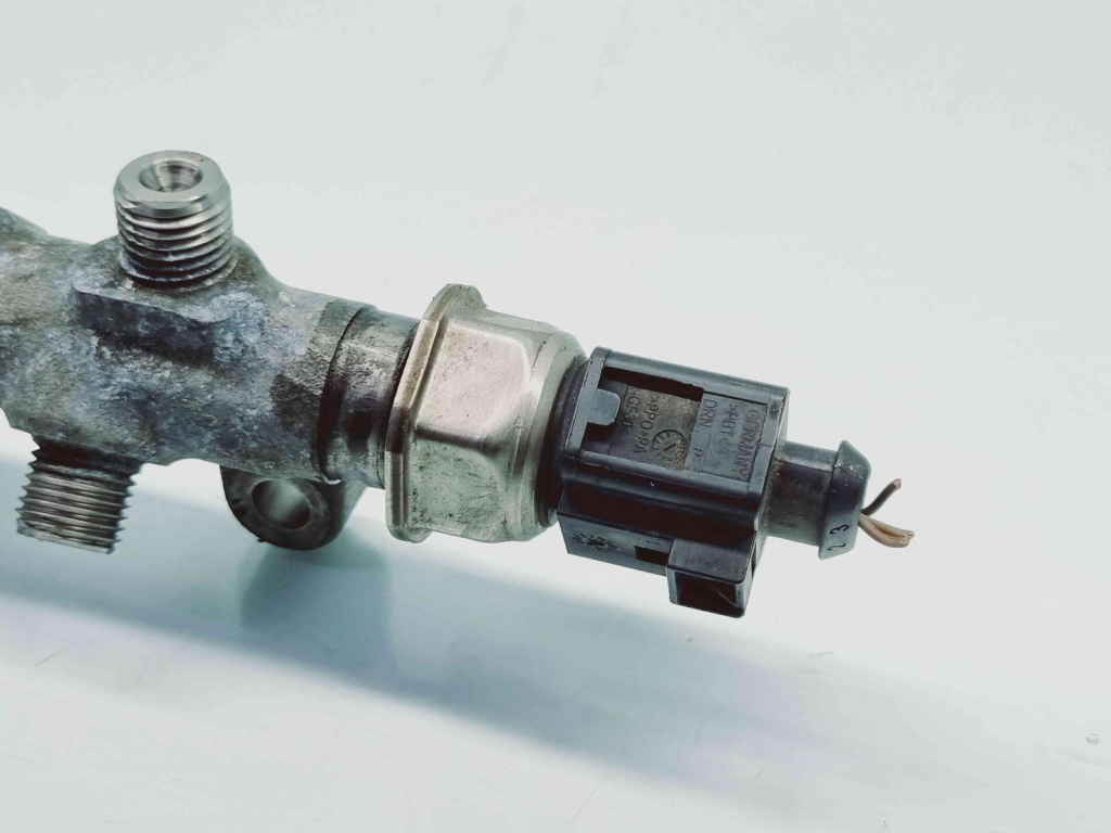 Rampa injectoare Seat Leon (5F1) [Fabr 2012-2018] 04L089B 2.0 TDI CKFC 110KW / 150CP 2.0 TDI CKFC 110KW / 150CP