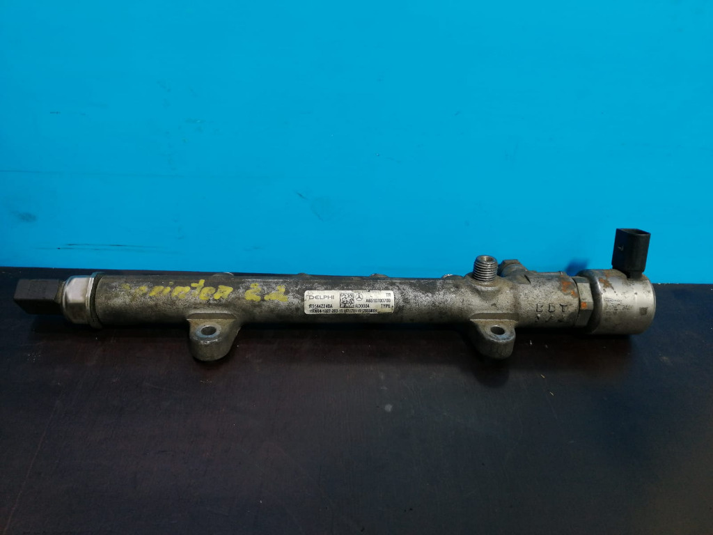 Rampa injectoare + Senzor Presiune Mercedes 2.2 CDI A6510700700, 9307Z522A00
