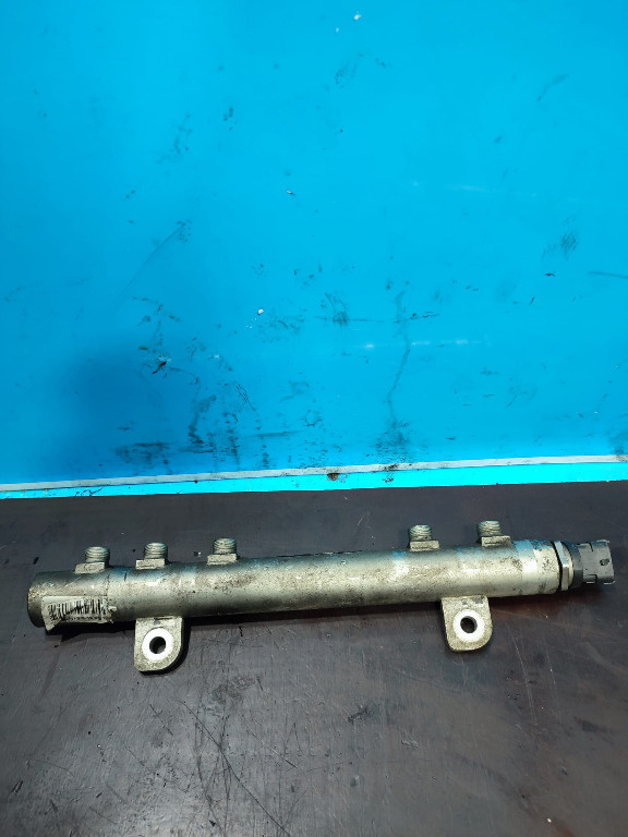 Rampa injectoare + Senzor Presiune Opel Asta J 1.3 CDTI 0445214214, 55567372