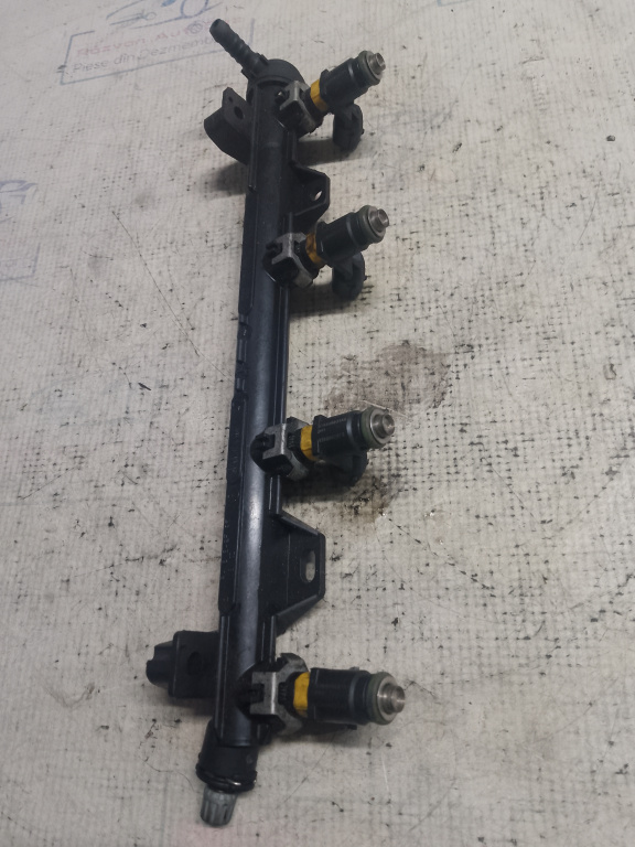 Rampa injectoare Skoda Fabia 2 Benzina 2009, 036133319BT / 9309N02973