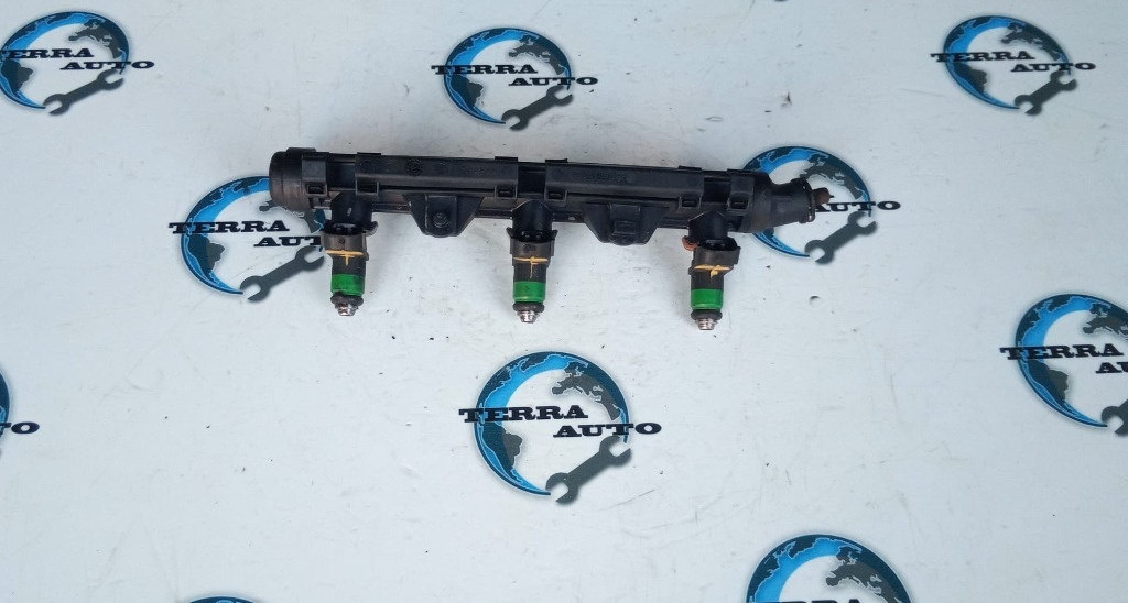 Rampa injectoare Skoda Fabia I 1.2 benzina cod: 03E133320 / 03E906031
