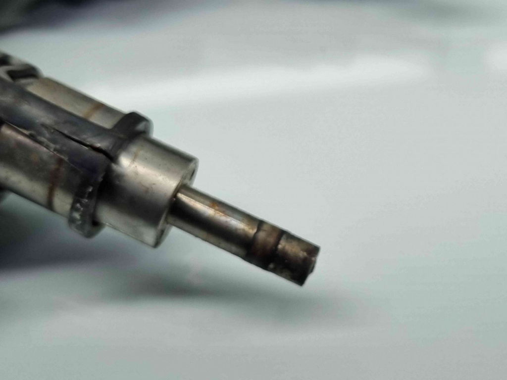 Rampa injectoare Skoda Octavia 2 (1Z3) [Fabr 2004-2013] 06F133317L 2.0 TDI BWA 2.0 TDI BWA 147KW / 200CP