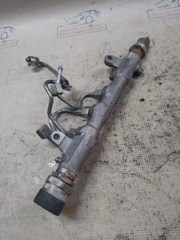 Rampa injectoare Skoda Octavia 2 2.0 2012, 03L089JPQ
