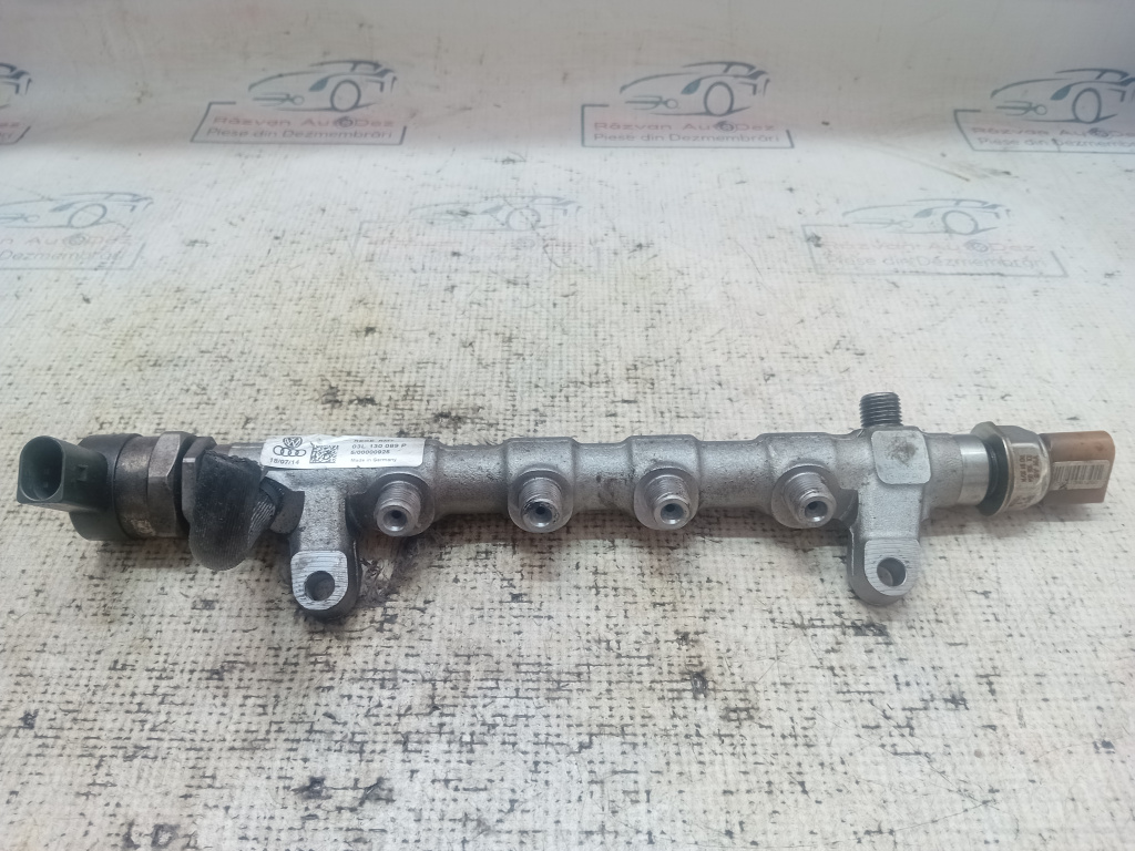 Rampa injectoare Skoda Yeti 2011, 03L130089P