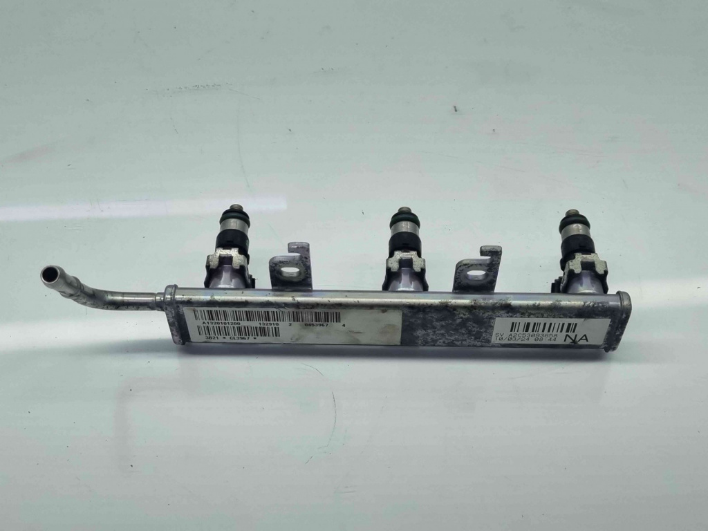 Rampa injectoare SMART Fortwo Coupe (W451) [Fabr 2006-2014] A1320101200 1.0 Benz 132910 52KW / 71CP 1.0 Benz 132910 52KW / 71CP