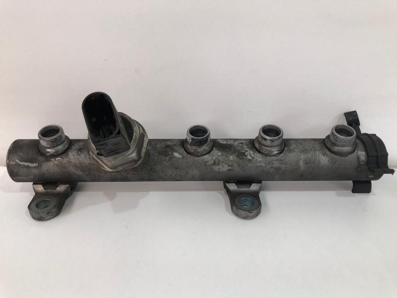 Rampa injectoare stanga 059130089AB Audi A8 D3/4E [2002 - 2005]