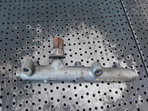 Rampa injectoare stanga audi a4 b8 a5 8t a6 4f q5 q7 2.7 tdi 3.0 tdi 059130089ah