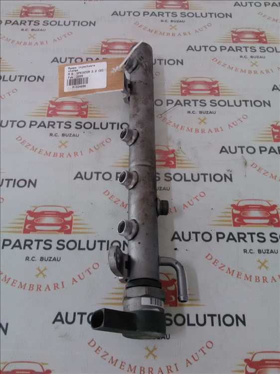 Rampa injectoare stanga M.B. SPRINTER 3.0 CDI Fab. 2009