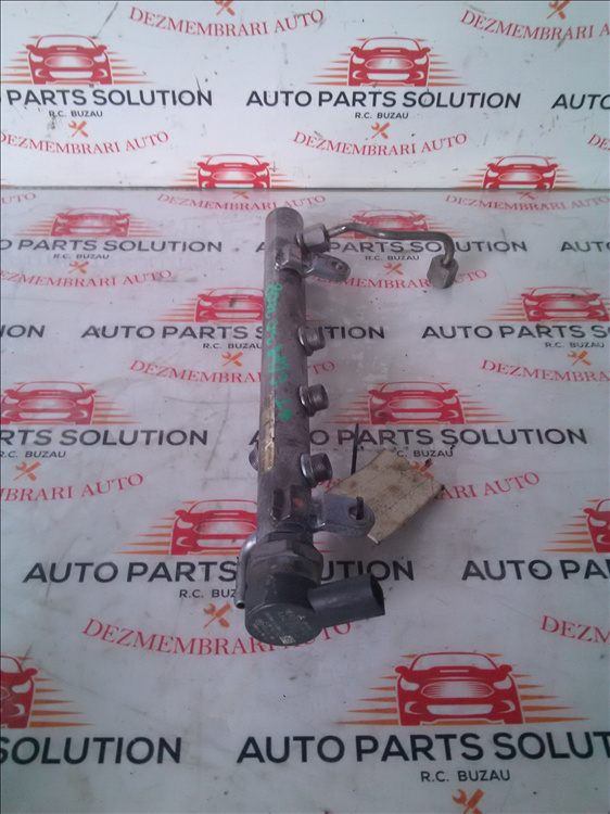 Rampa injectoare stanga MERCEDES-BENZ C CLASS 3.0 CDI an fabr. 2009