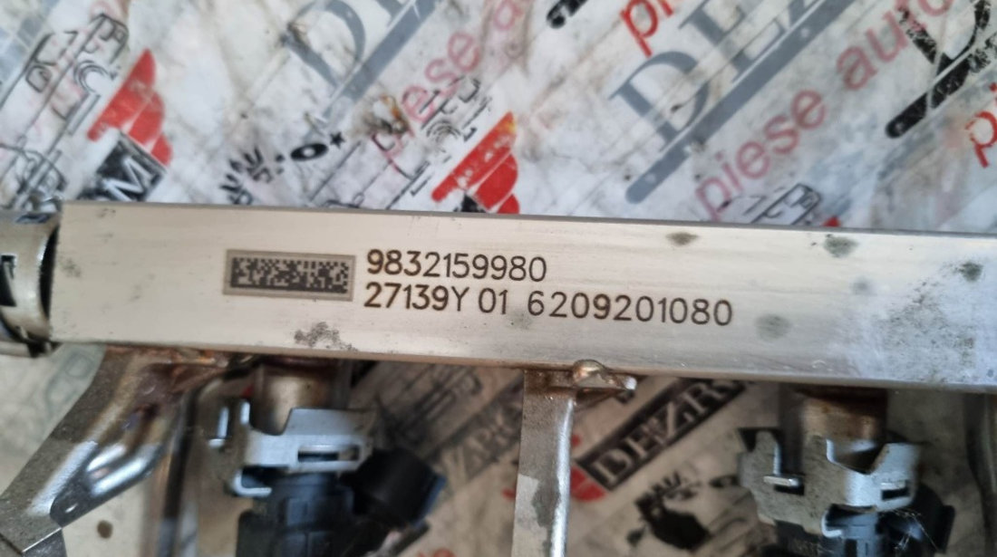 Rampa + injectoare Toyota Aygo 1.2i 82cp coduri : 9832159980 / 9676017480