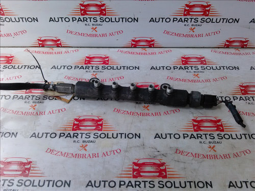 Rampa injectoare TOYOTA RAV 4 2.2 D an fabr. 2008